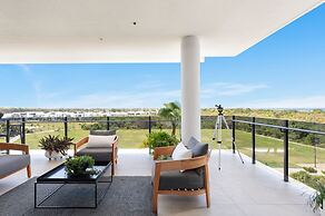 Bokarina Beach Apartments Ascend Hotel Collection