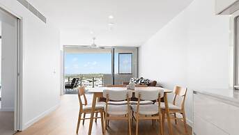 Bokarina Beach Apartments Ascend Hotel Collection