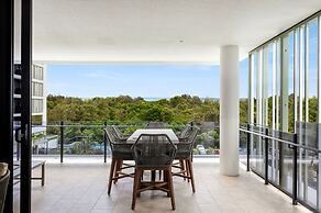 Bokarina Beach Apartments Ascend Hotel Collection