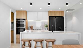 Bokarina Beach Apartments Ascend Hotel Collection