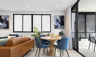 Bokarina Beach Apartments Ascend Hotel Collection