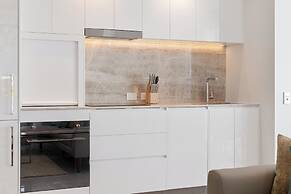 Bokarina Beach Apartments Ascend Hotel Collection