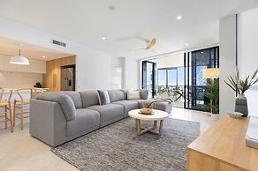 Bokarina Beach Apartments Ascend Hotel Collection