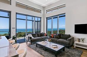 Bokarina Beach Apartments Ascend Hotel Collection