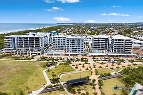 Bokarina Beach Apartments Ascend Hotel Collection