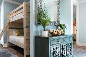 Sungazer Chateau by Avantstay Short Walk to the Beach + Pool Access