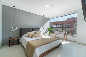 PORTANOVA SUITES by ADVENTU