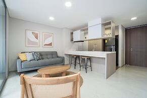 PORTANOVA SUITES by ADVENTU