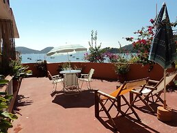 casa adriana zihuatanejo