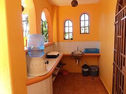 casa adriana zihuatanejo