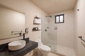 EVERGLADES SUITES