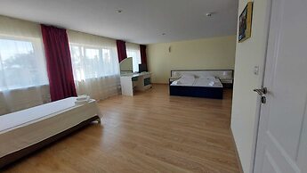 Quartz Hotels Varna Briz