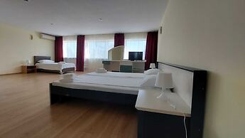 Quartz Hotels Varna Briz
