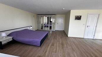 Quartz Hotels Varna Briz