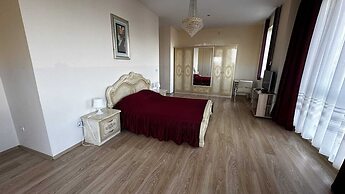 Quartz Hotels Varna Briz