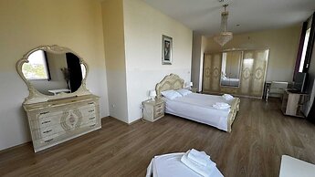 Quartz Hotels Varna Briz