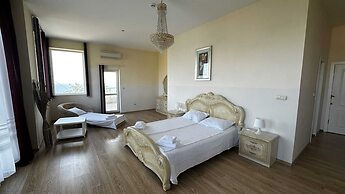 Quartz Hotels Varna Briz