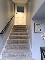 Renfrew Apartment Near Glasgow Airport