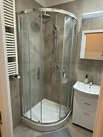 Cool Apartment With Small Balcony Near Florenc