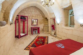 Han Cave Suites
