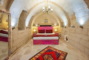 Han Cave Suites