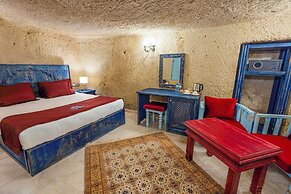 Han Cave Suites