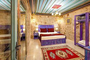 Han Cave Suites