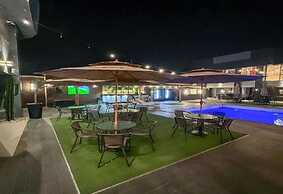 Joker Hotel and Suites