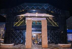 Joker Hotel and Suites