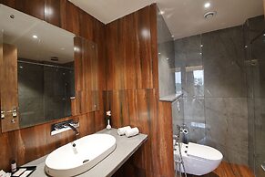 Clarks Inn Suites Jaipur