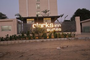 Clarks Inn Suites Jaipur