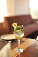 Clarks Inn Suites Jaipur