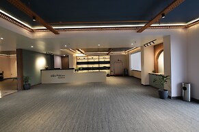 Clarks Inn Suites Jaipur