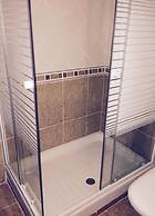 3bed Penthouse Apt With Private Terrace & Balcony
