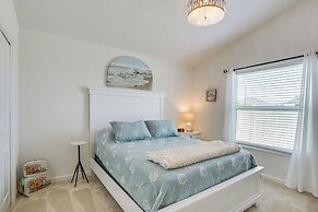 Screened Lanai: New-build Home in The Villages!