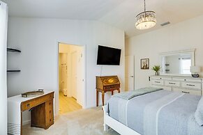 Screened Lanai: New-build Home in The Villages!