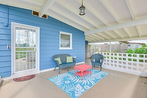 Mins From Anna Maria Island: Bright Home w/ Pool!