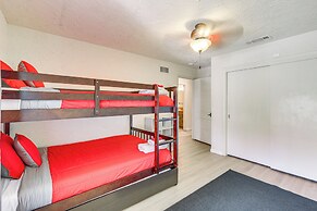 Spacious Home - 6 Mi to Downtown Fresno!