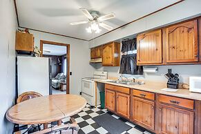 Cabin in Boulder Junction w/ Fire Pit + Deck!