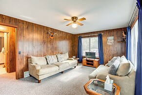 Cabin in Boulder Junction w/ Fire Pit + Deck!