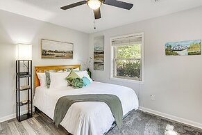 'dandy's Getaway' w/ Fire Pit & Yard in Henderson