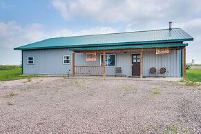 Hunter's Retreat in South Dakota: Patio, Fire Pit