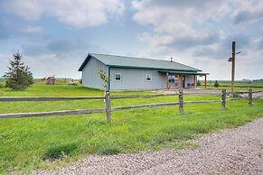 Hunter's Retreat in South Dakota: Patio, Fire Pit