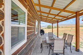Mountain-view Log Cabin in Wyoming Wilderness