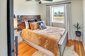 Mountain-view Log Cabin in Wyoming Wilderness