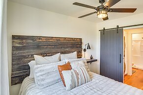 Mountain-view Log Cabin in Wyoming Wilderness