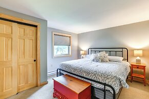 Skier's Paradise: Townhome w/ Deck in Cortland!