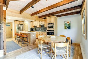 Skier's Paradise: Townhome w/ Deck in Cortland!