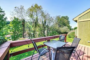 Skier's Paradise: Townhome w/ Deck in Cortland!