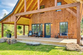 Fire Pit & Views: Pet-friendly Vermont Cabin